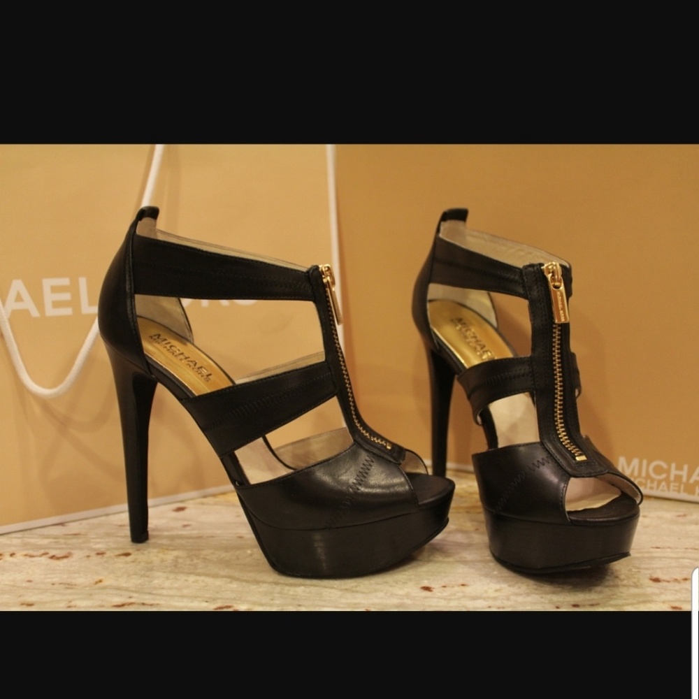 Michael Kors Berkley heels